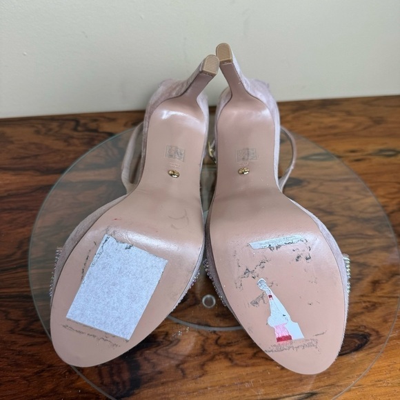 Pelle Moda Onora High Heel Sandals in blush - Picture 16 of 16